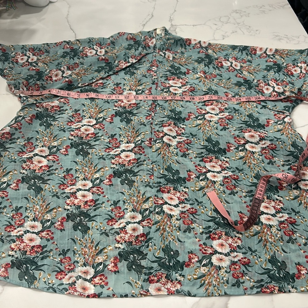 Umgee Floral Green Kimono/Cover Up Women’s Size M/L - Picture 10 of 13